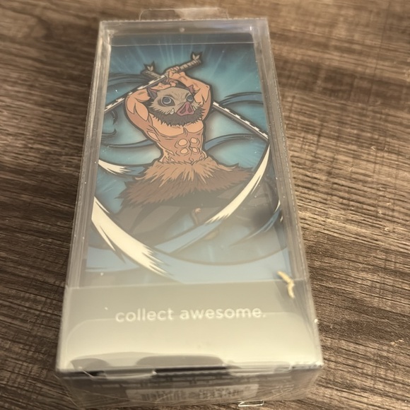 FiGPiN Inosuke Hashibira Pin - Picture 2 of 2